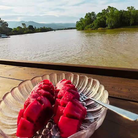 Devi Kampot Resort At Phum Kampot Esterno foto