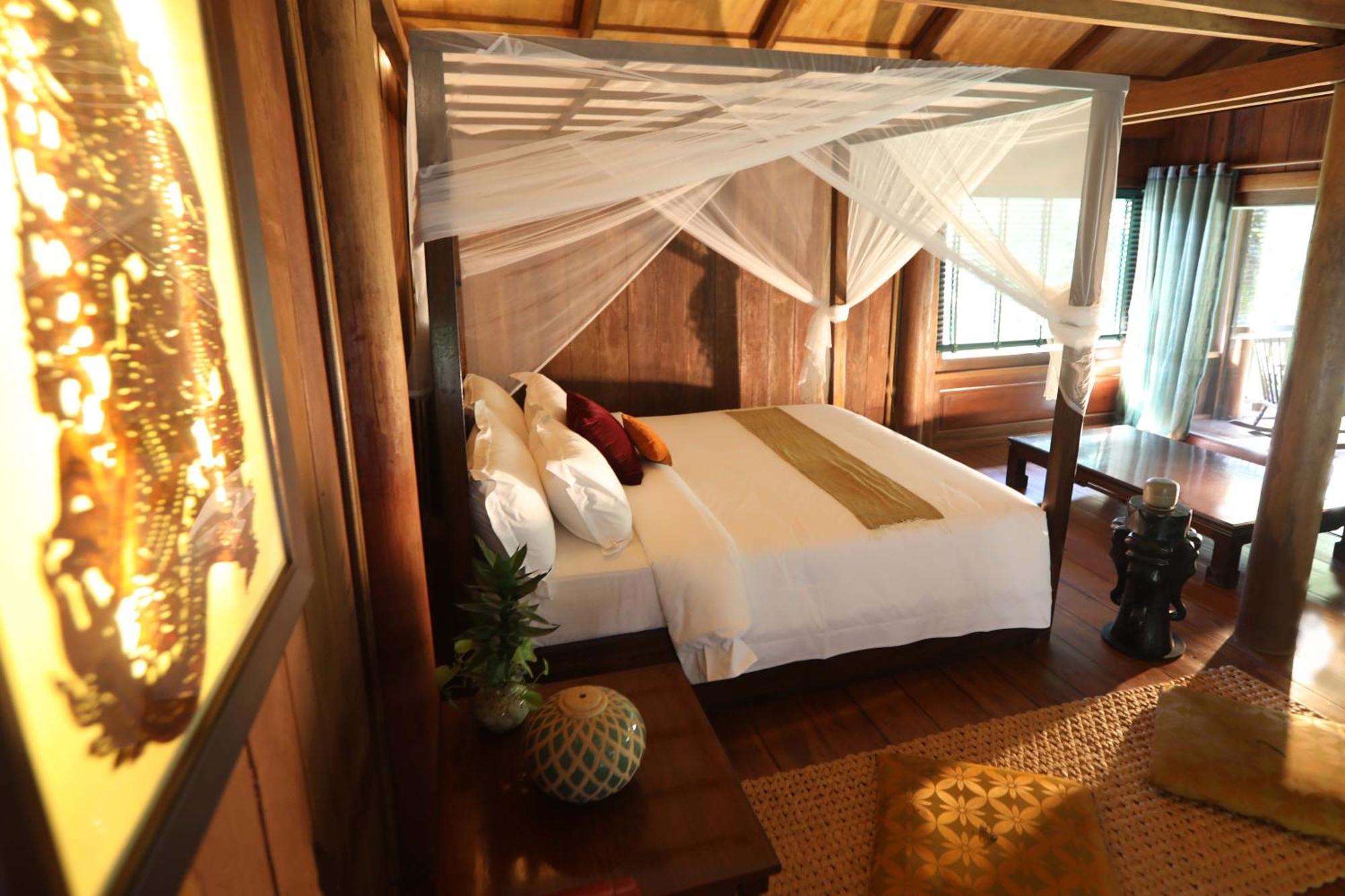 Devi Kampot Resort At Phum Kampot Esterno foto