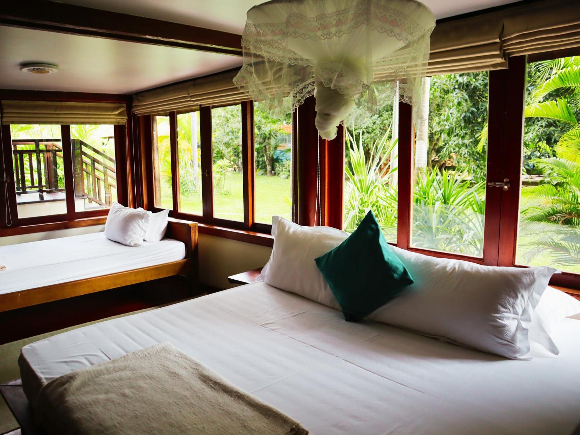 Devi Kampot Resort At Phum Kampot Esterno foto